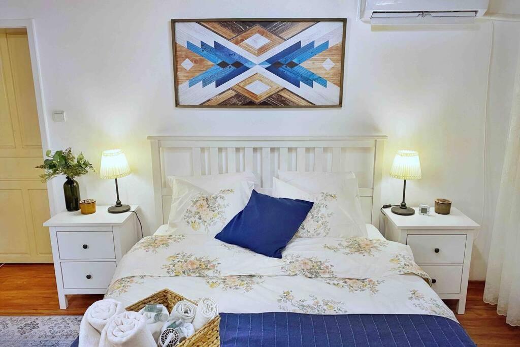 The Secret Lodge- New With Private Garage, Entire House Veliko Tarnovo Ngoại thất bức ảnh